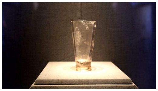 古代的玻璃器皿是怎样的,古代玻璃制品怎么来的