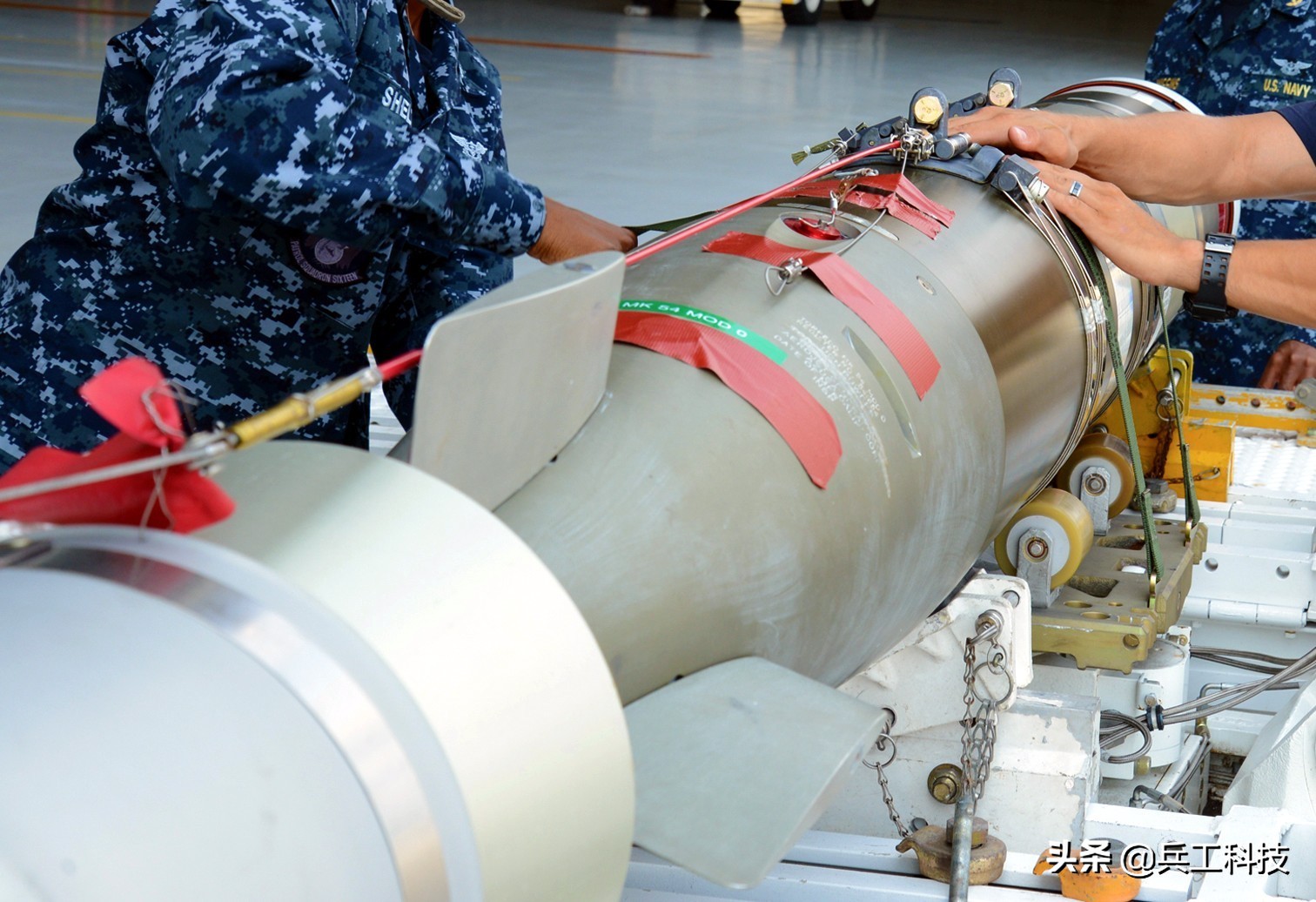 美国新型水雷鲨,美国新型水雷双鲨