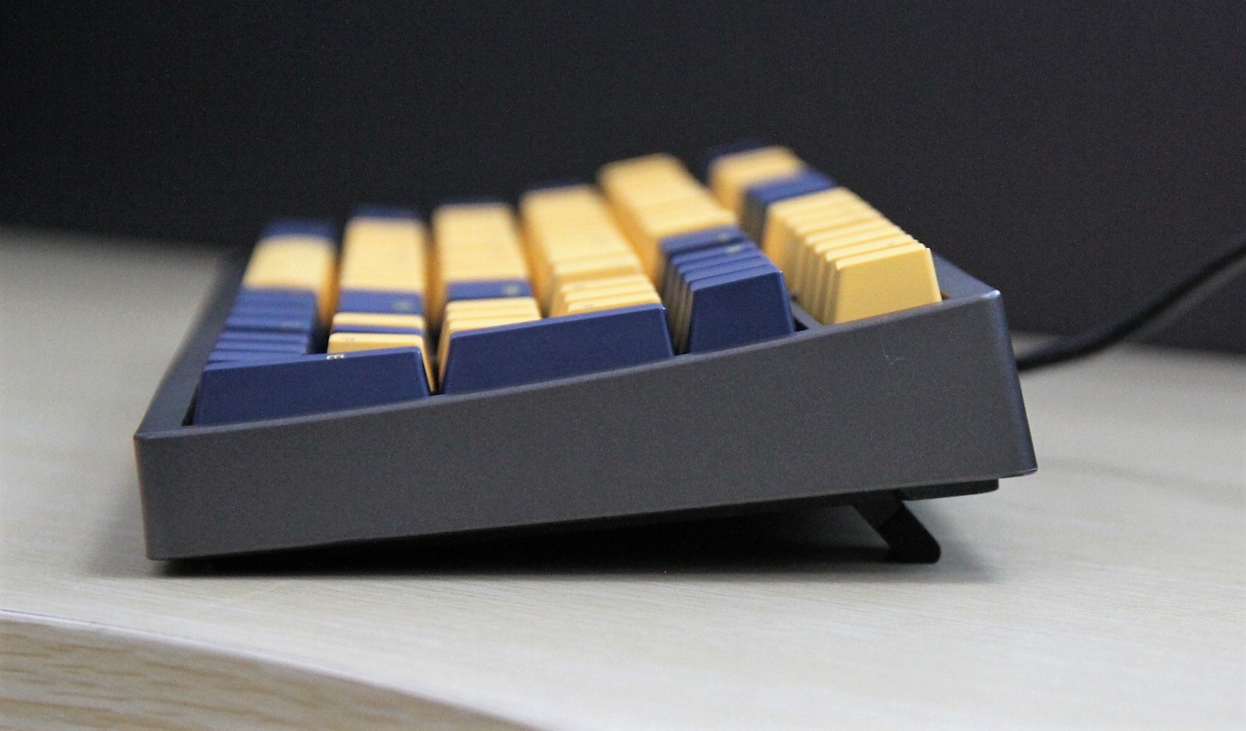 rgb机械键盘108键位推荐,firstbloodb16茶轴键盘测评