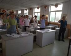 坚守育人初心绽放师德之美诗歌,守教育初心担育人使命师德演讲稿