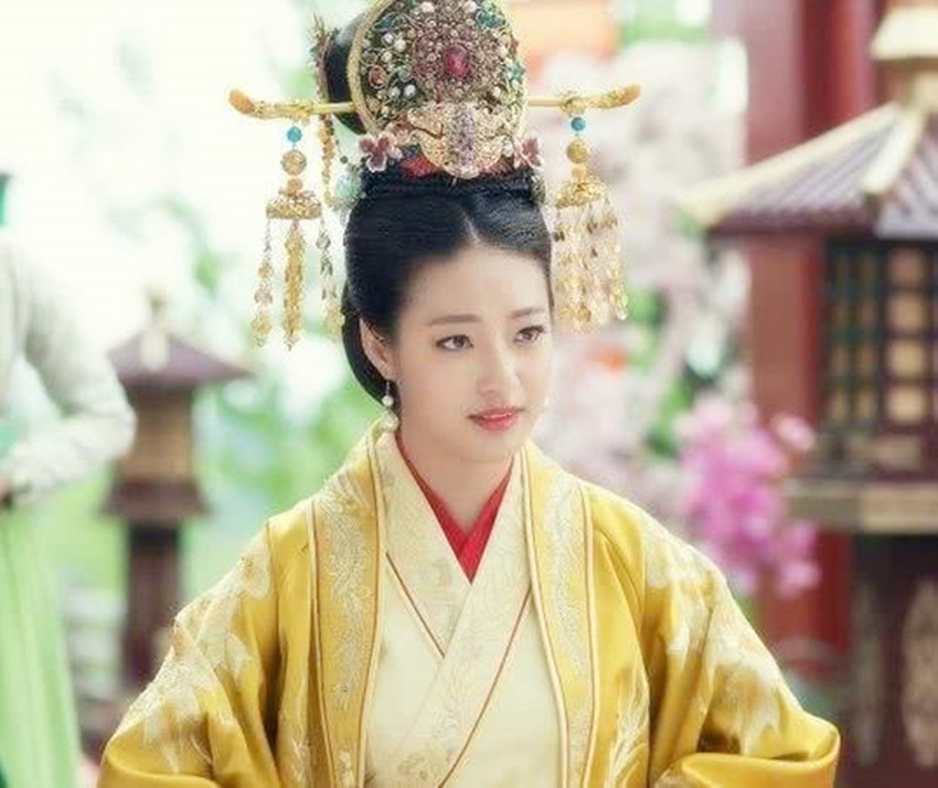 历史上受尽屈辱的皇后,历史上皇后最悲惨的时候