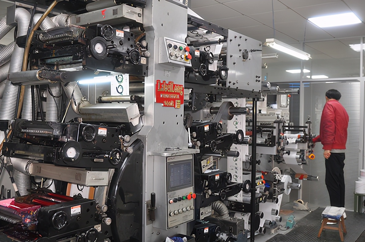 不干胶标签讲解视频,深圳不干胶标签印刷