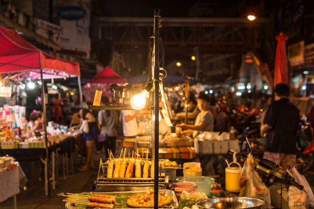 摆摊真的挣钱吗,真的很想摆摊吗