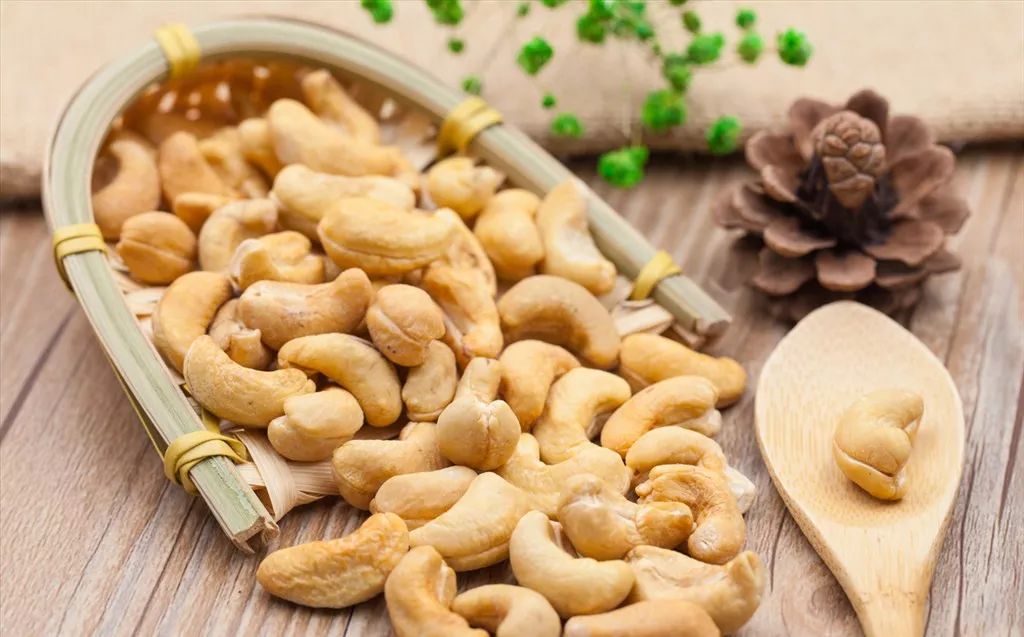 十大干果的禁忌,适合吃的十大干果