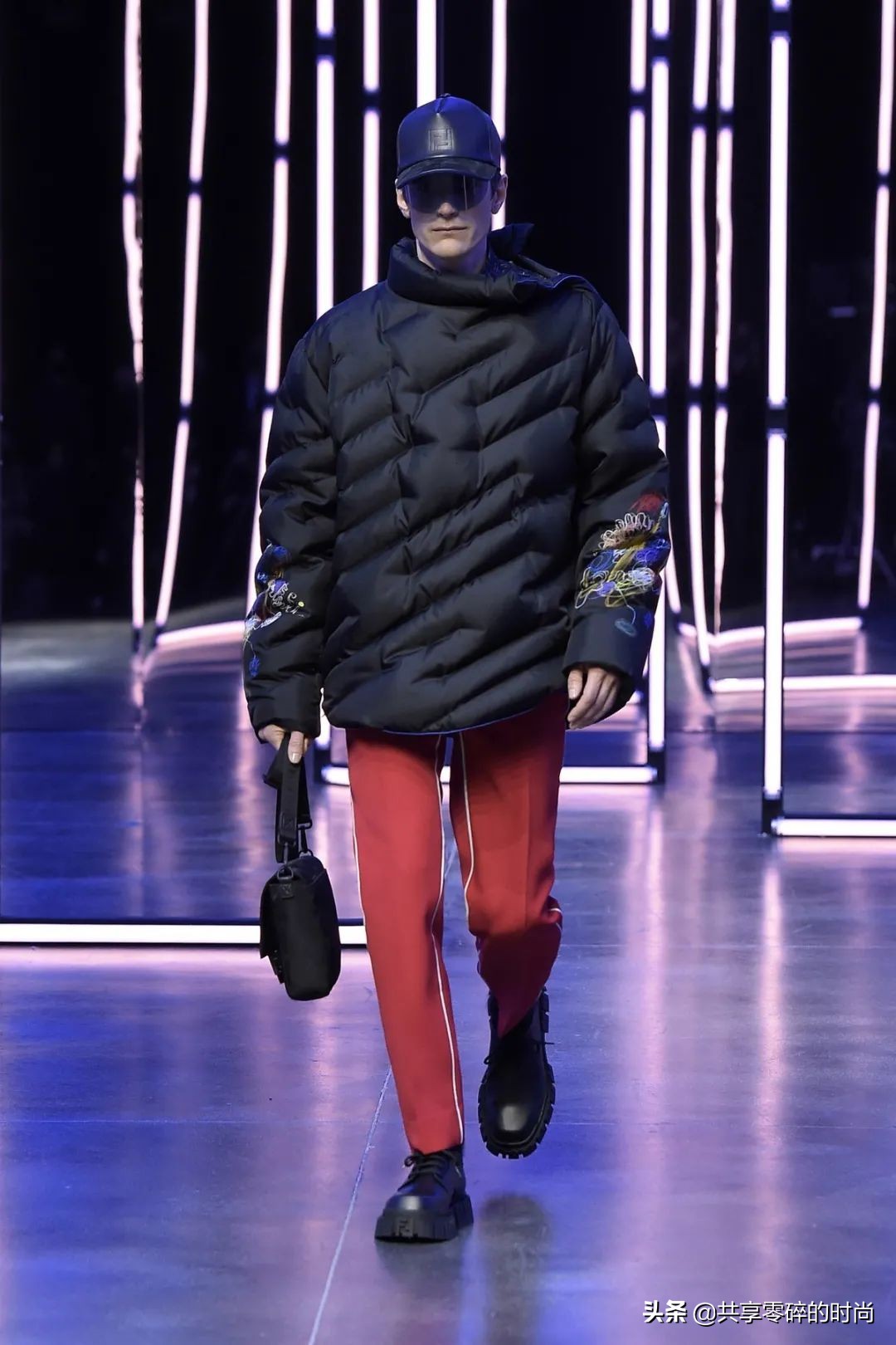 fendi芬迪2023年春夏男装时装秀,最潮流fendi2020秋冬系列时装