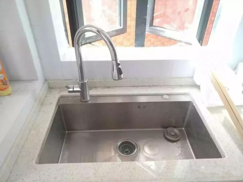 装修水槽小知识,新家装修应该怎么选择水槽