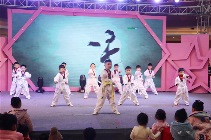 迎新年庆元旦舞蹈活动方案,庆元旦迎新年喜庆舞