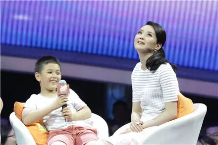 小学生扎心作文母亲,关于妈妈扎心的作文