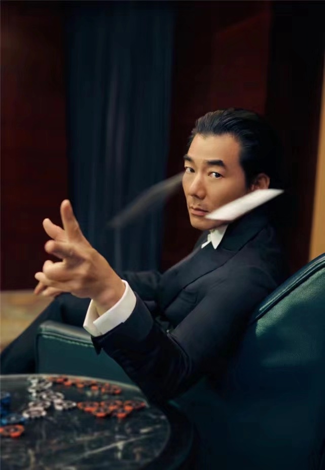 任贤齐年轻时颜值巅峰长头发,任贤齐极度霸气