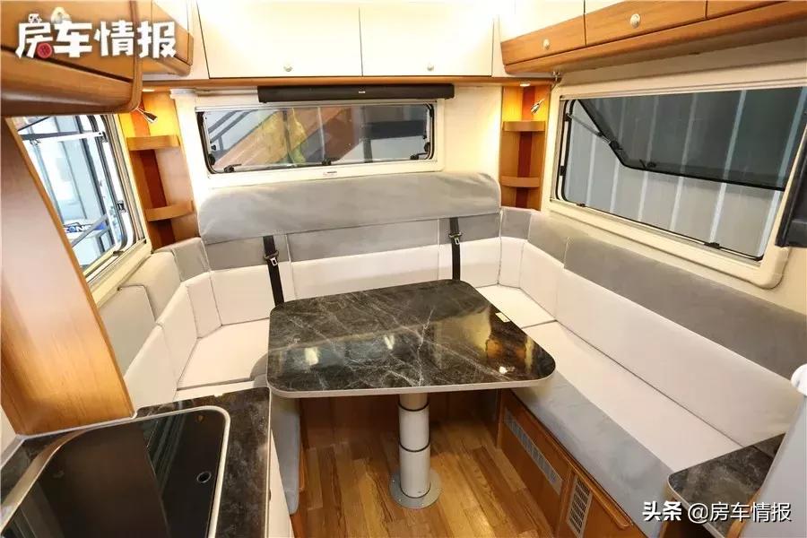 可在城市代步又可旅行的t型房车,中轴低顶b型商务房车30万到40万