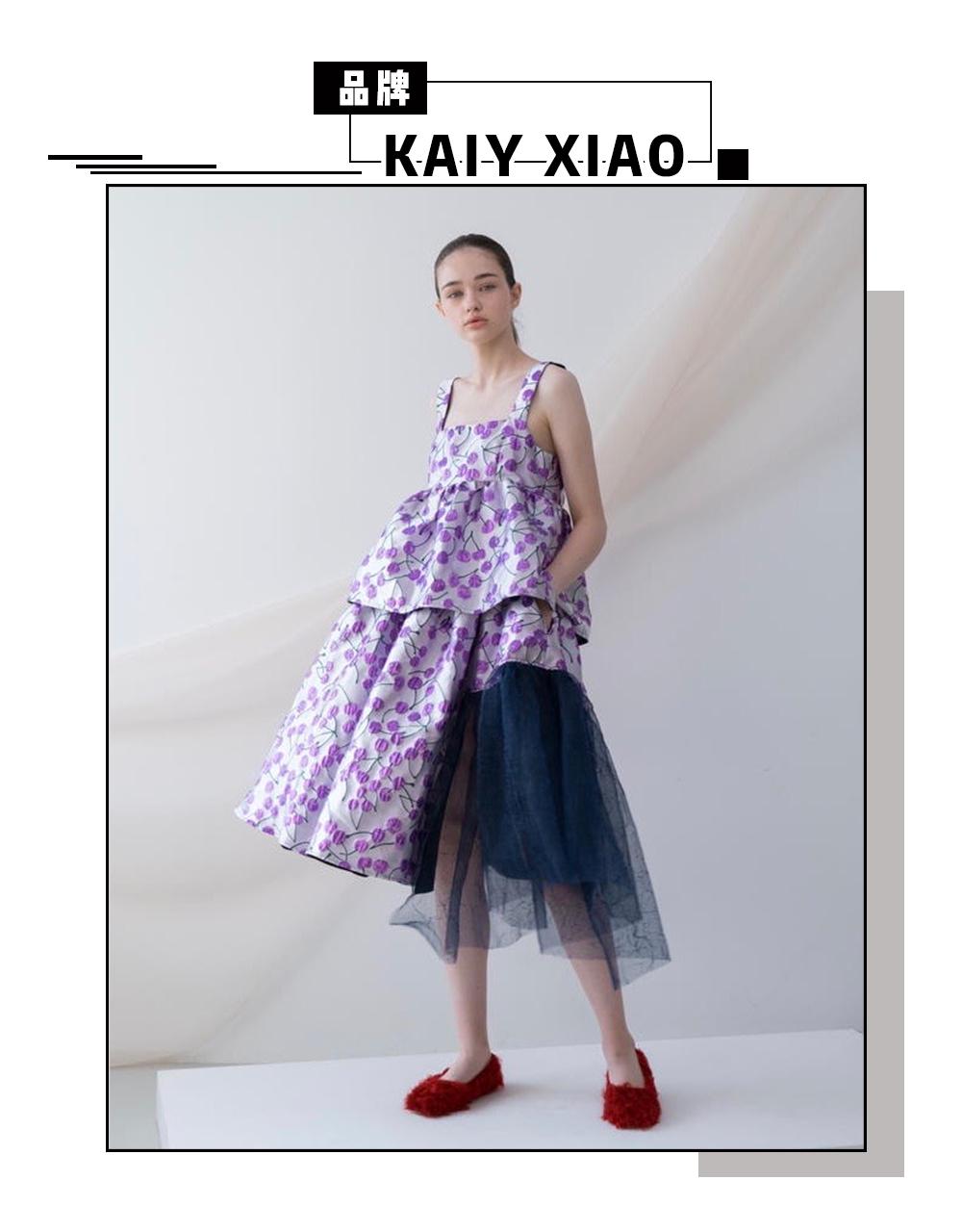 淡黄的长裙蓬松的头发现实穿搭,淡黄的长裙蓬松的头发视频穿搭