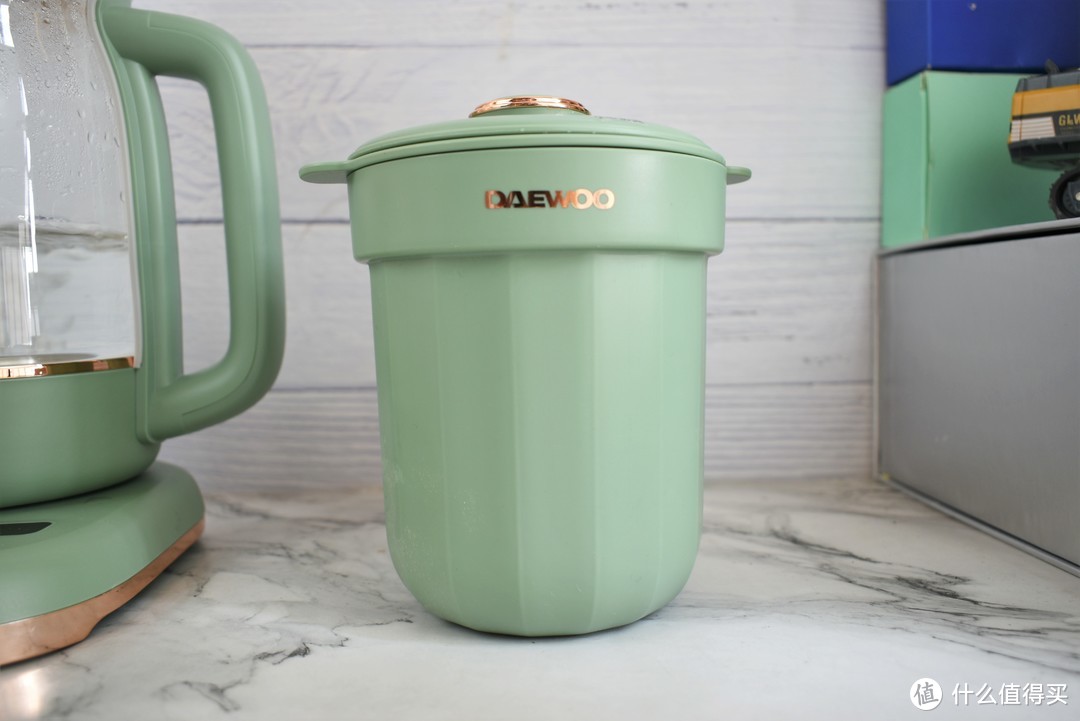 养生壶全自动多功能24小时保温,拥有一台多功能的大宇养生壶