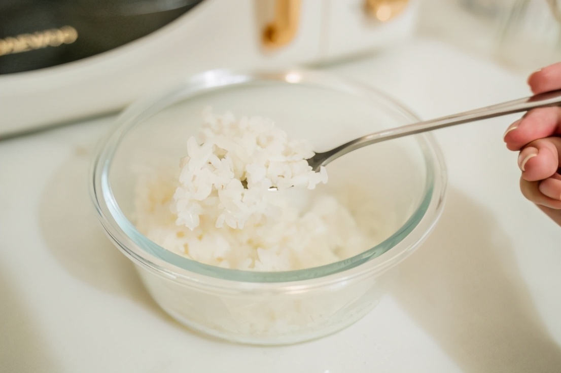 大宇微波炉和格兰仕微波炉哪个好,大宇微波炉可以做什么