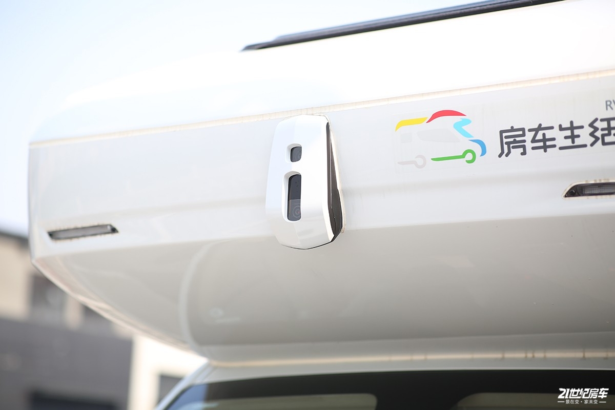 了解上汽大通maxusv90最新动态,上汽大通maxusv902023款2.0t短轴低顶