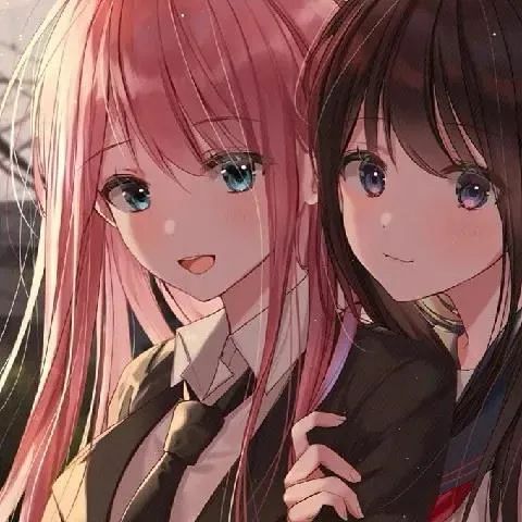 超好看的闺蜜头像一人一半真人,超好看的闺蜜头像动漫