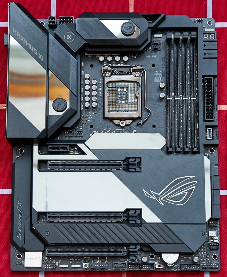 微星主板上的rainbow接口,主板上f-audio是什么接口