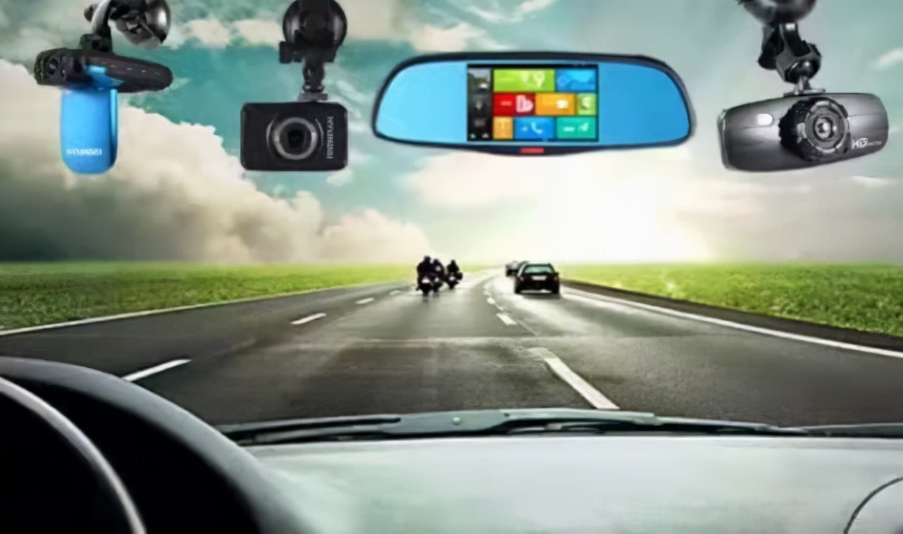 为什么很多车企不标配行车记录仪,行车记录仪为什么厂商不给标配