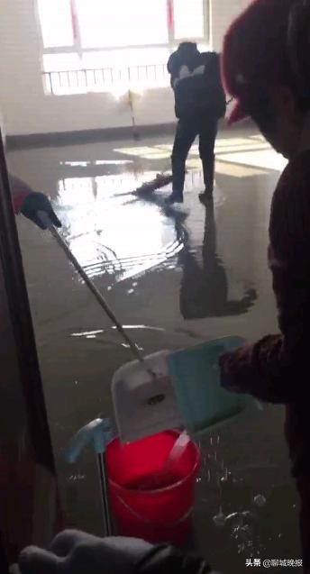 小区一栋房的建成需要多久,小区一期已全部入住二期未完工