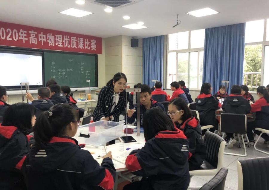 最有水平的中学校服,全国排名前十的校服