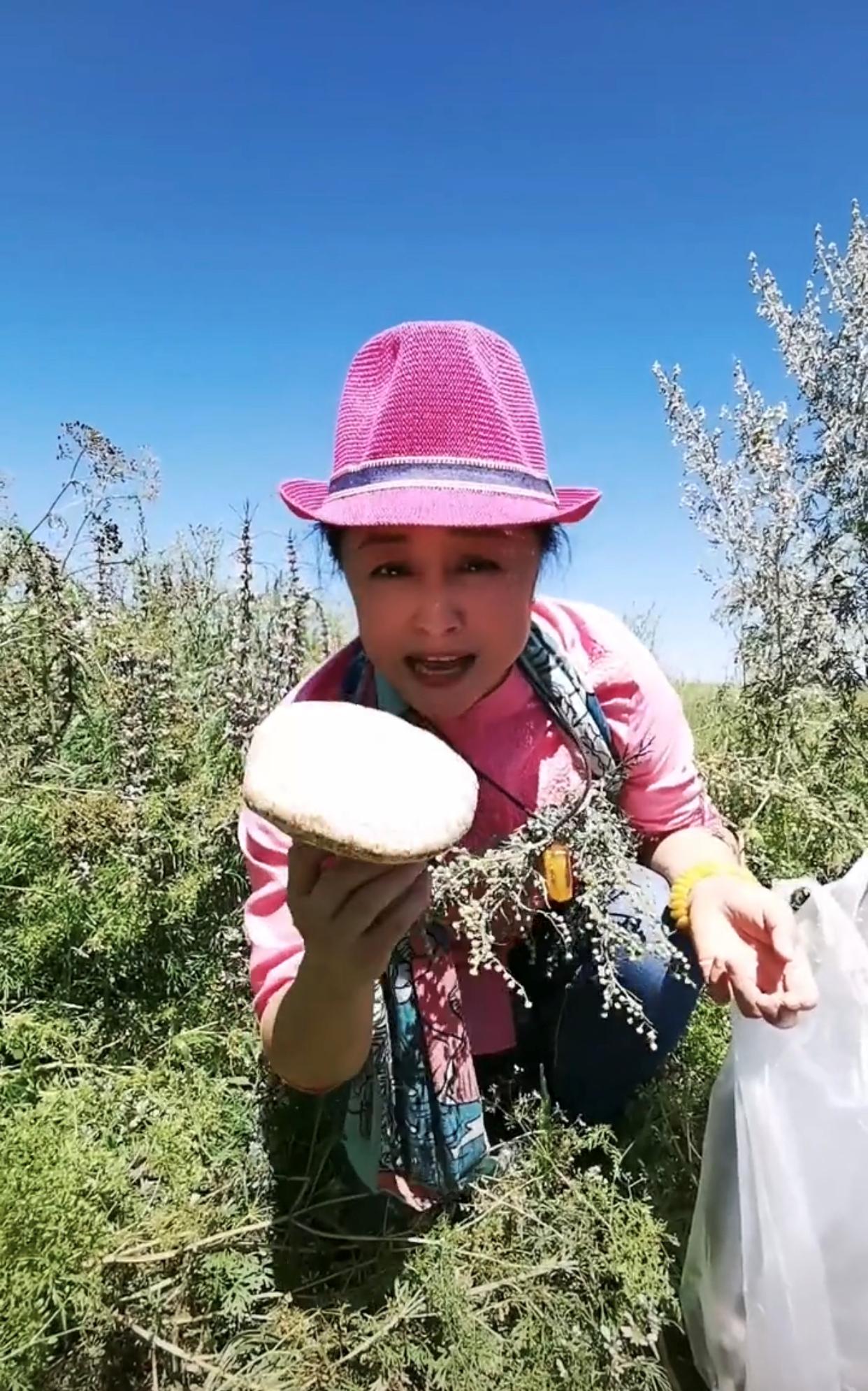 于月仙逝世镜头,于月仙去世前一周与老公合影曝光