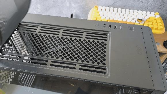 九州风神玄冰240水冷拆解,九州风神冰元素240水冷评测