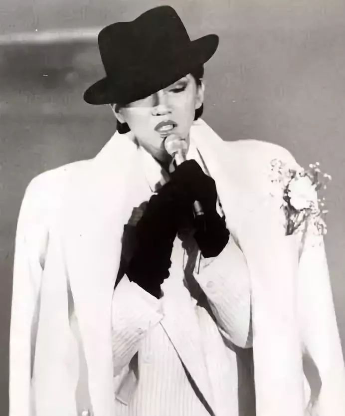 有多热爱梅艳芳,梅艳芳会一生一世去爱你吗