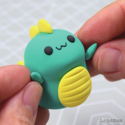 轻黏土可爱又简单的捏法,做一个简单可爱的小萌物用粘土捏