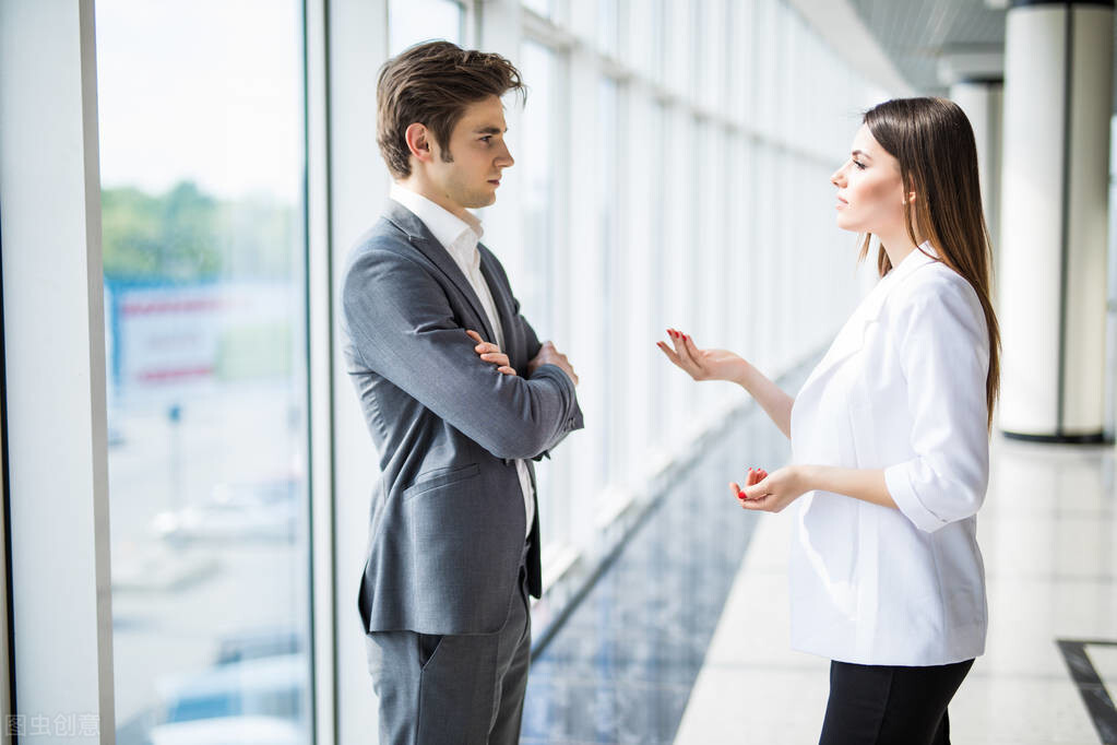 职场大忌谈恋爱,职场男女社交礼仪和注意事项