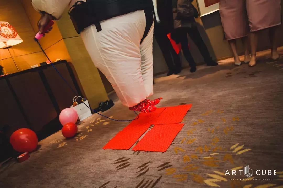 新郎接亲堵门游戏大全,接亲堵门游戏无需道具