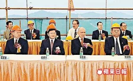 三房太太，13名子女，争夺几百亿家产，霍家宫斗比港剧精彩多了