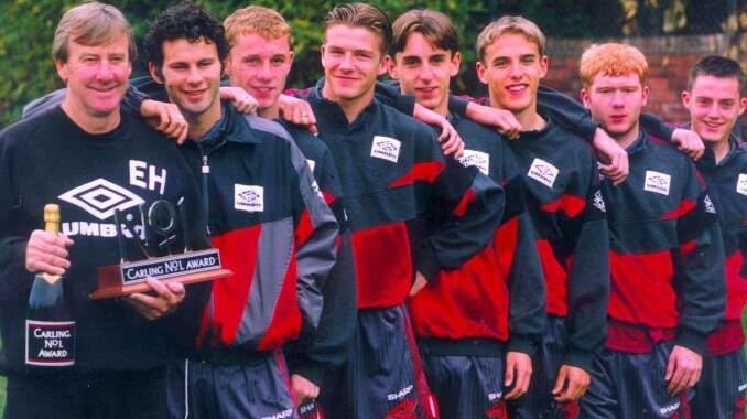 英超编年史：利物浦苦等一冠军枪魔争霸成追忆