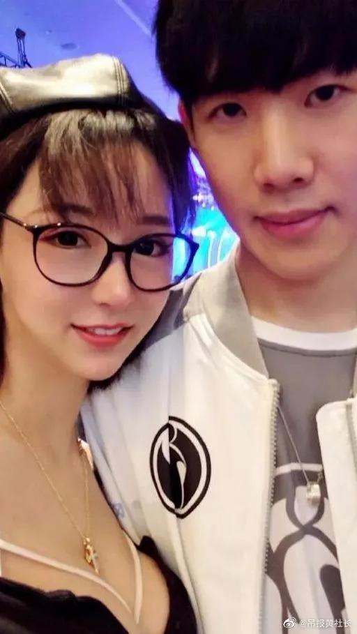 笑了，“钱枫事件”的女主疑似是和ROTK对喷过的“*奶大**雪”…