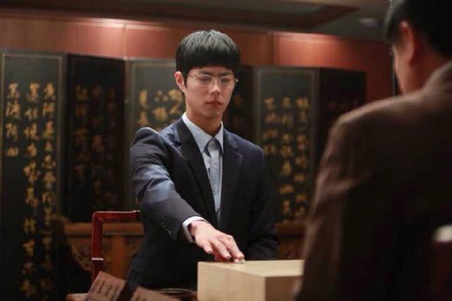 心理学上一个人老被夸奖,心理学角度表扬对他人的好处