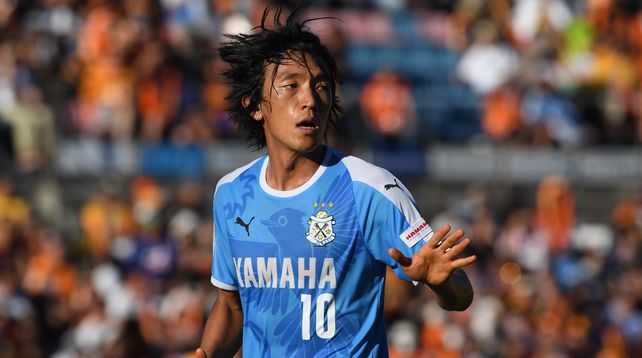 老骥伏枥志在千里志存高远,20年铿锵岁月传递足球梦想