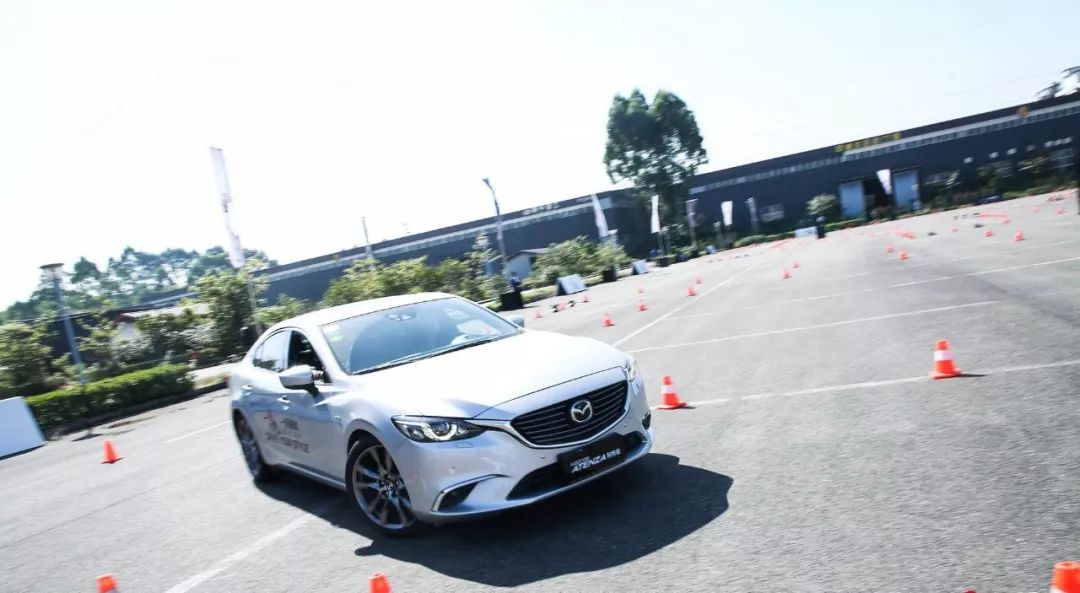 雅阁君威凯美瑞阿特兹怎么选,雅阁天籁凯美瑞迈腾君威对比