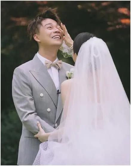 沈涛结婚现场照片,沈涛网晒视频与妻子秀恩爱