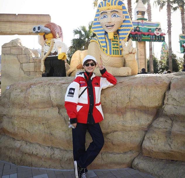 邓超带孙俪坐三轮,邓超带孙俪骑电动车