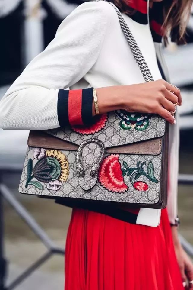 lvguccichanel爱马仕哪个好,gucci不值得买的十大必买经典款包