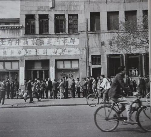 背着口袋去购物—《滴滴泉水集》之初中篇（七）