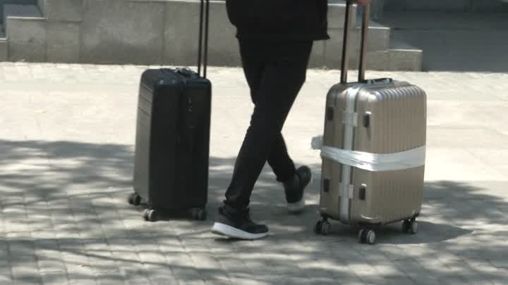 拉杆箱密码设置好正确打开方法,怎样打开拉杆箱密码视频