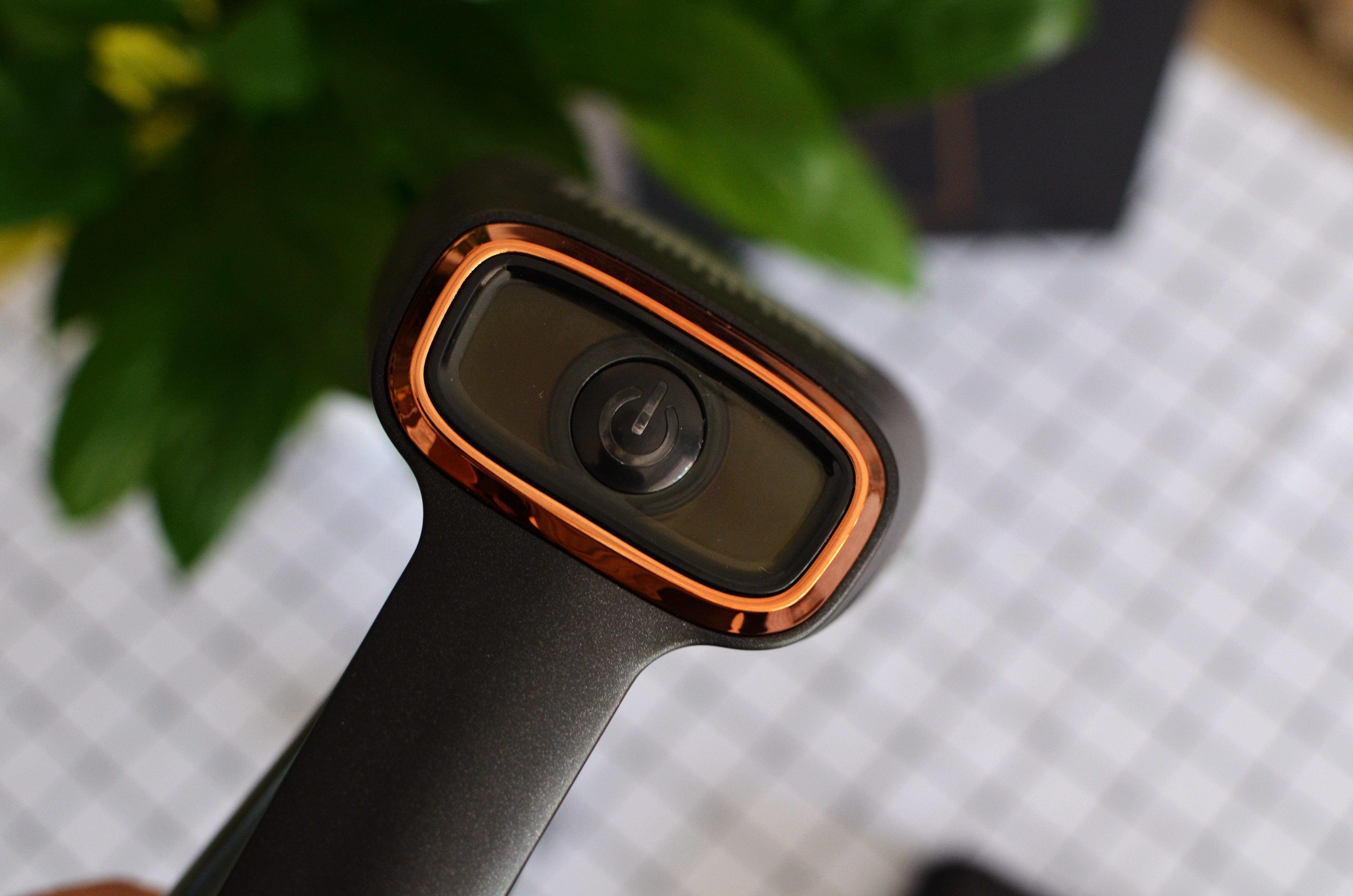 售价399元！卓力出品，熨烫+高温消毒，衣未挂烫机体验