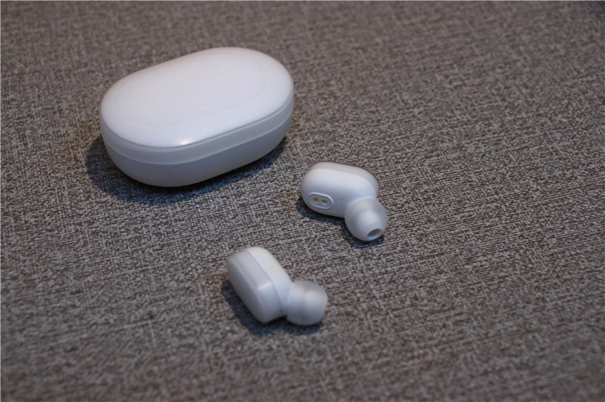 小米蓝牙耳机airdots和青春版,小米蓝牙耳机AIRDOTS青春版如何