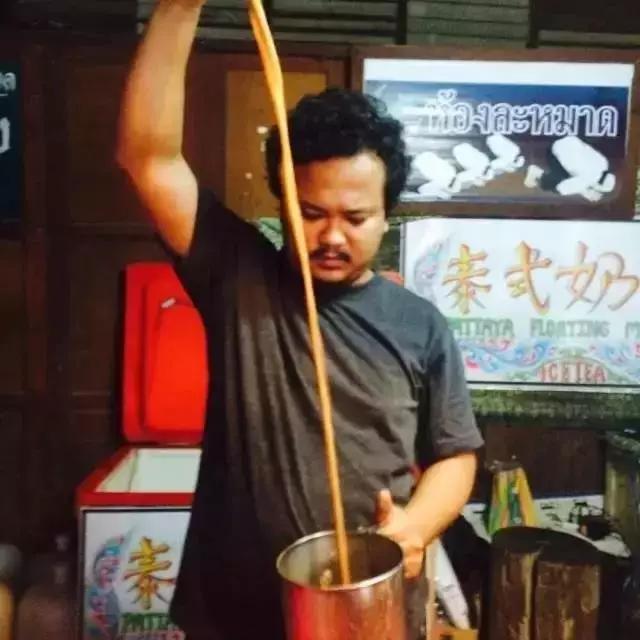 去泰国买东西吃不会泰语怎么办,去泰国吃什么比较划算