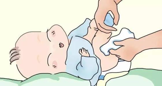 这样护理让宝宝远离红屁屁，男女宝宝方法大不同。