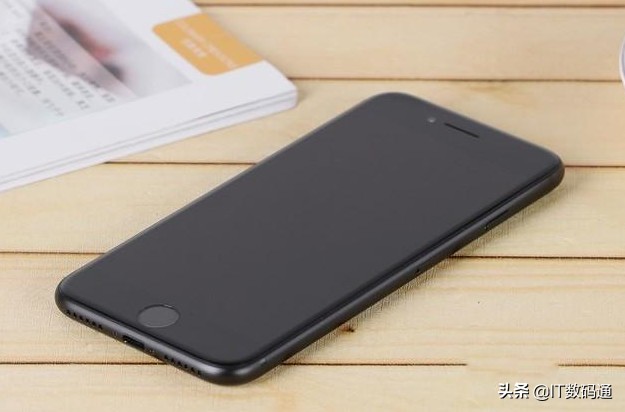 分析苹果手机的10个缺点,历代苹果iphone手机都有哪些缺陷