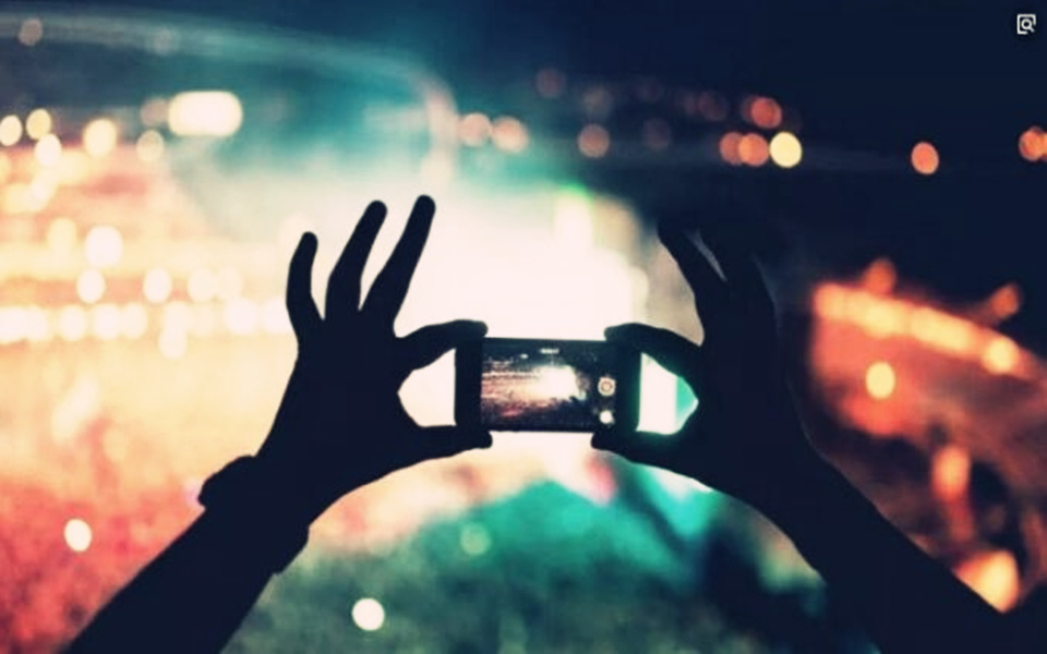 抖音拍短视频能赚钱吗？如何上热门？这种拍摄技巧就轻松搞定