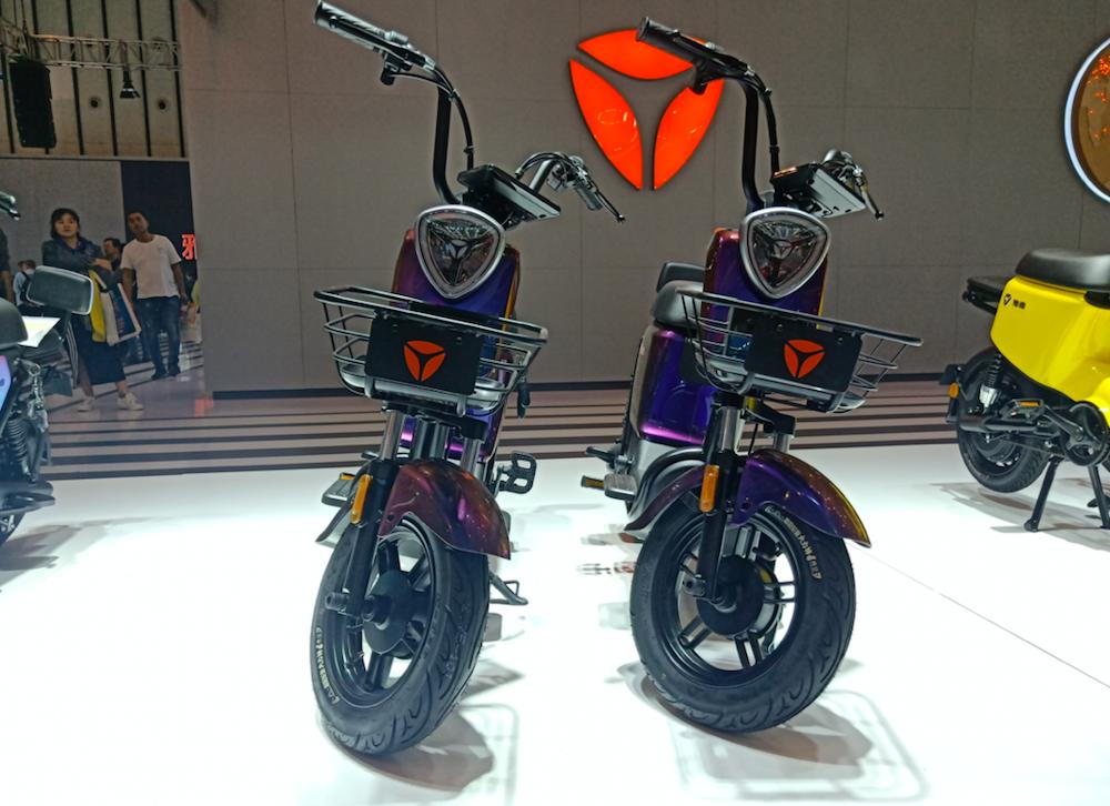 新国标电动车推荐加装中箱,储物空间大的新国标电动车