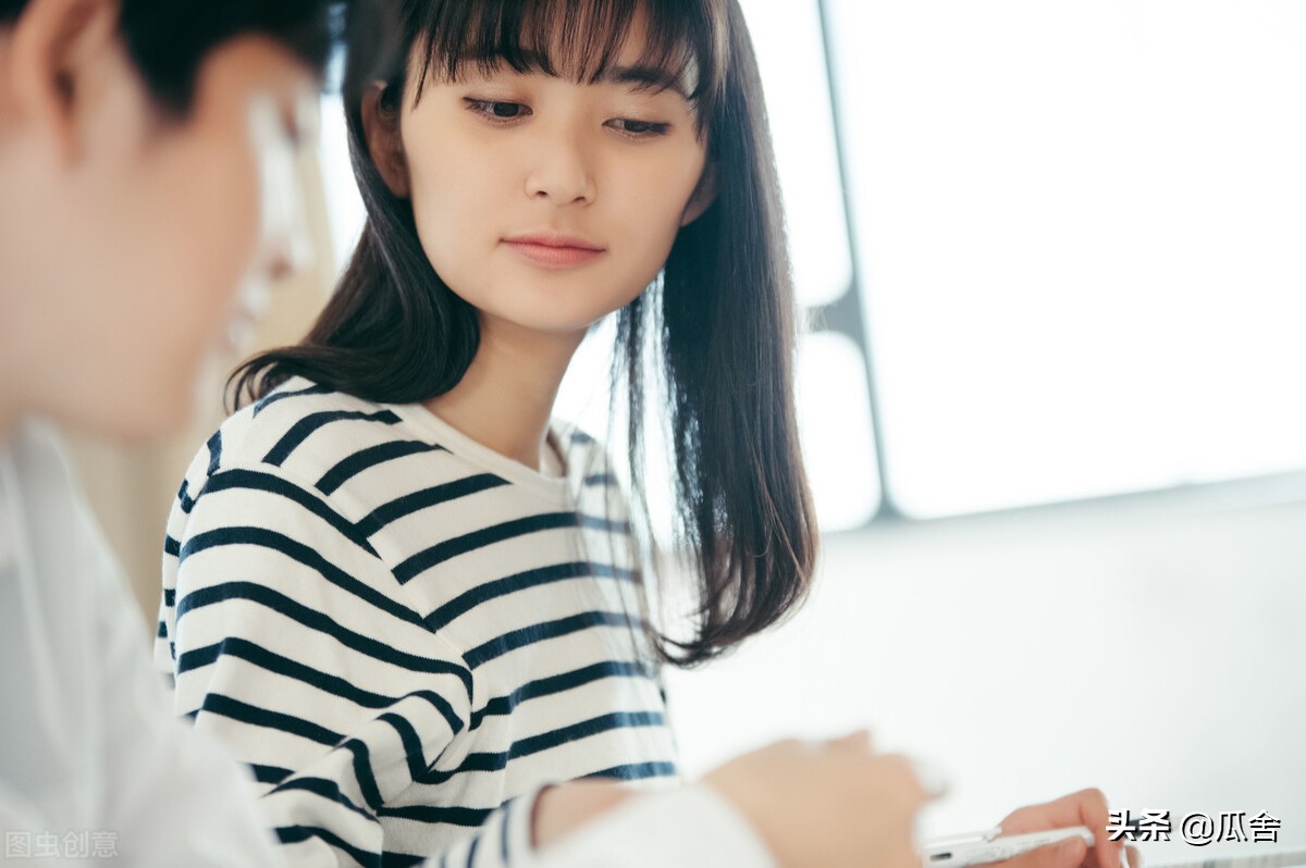 另类同学集会,低调的女同学集会