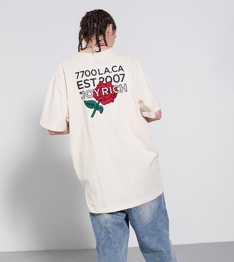 独一无二不会撞衫的t恤,复古短袖t恤怎么搭配