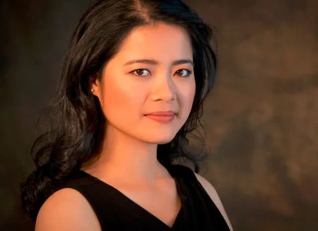 年轻一代的女性，不是缺乏技术，而是不敢骄傲